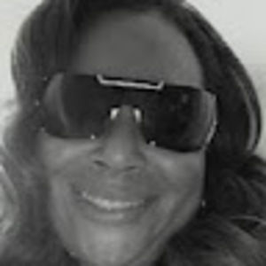 Meet your Posher, Debra